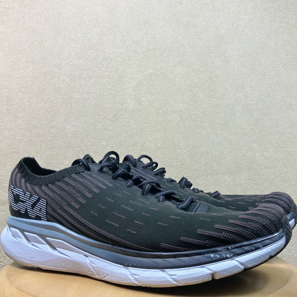 Hoka One One Clifton 5 Knit Athletic‎ Running Sneaker Shoes Men’s size 10.5